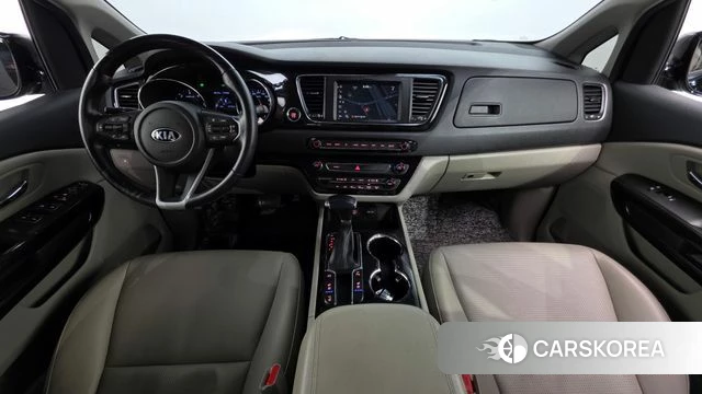 Kia The New Carnival id 4536332 из Кореи 27