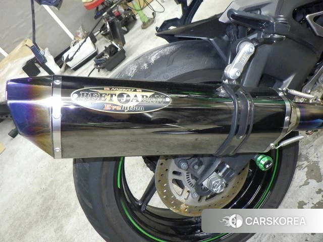 Kawasaki Z H2 id 3946813 из Японии 29