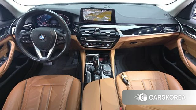 BMW 5 Series (G30) id 4836646 из Кореи 31