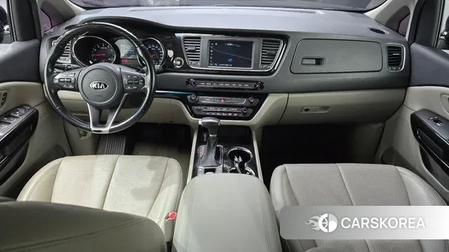 Kia The New Carnival id 3385860 из Кореи 17