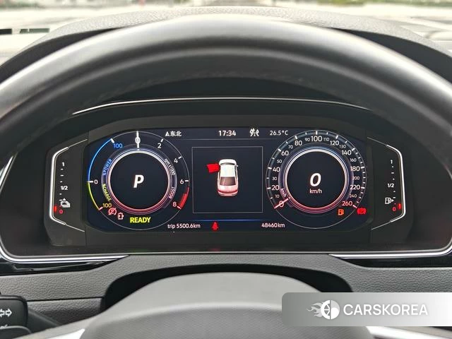 Volkswagen Magotan PHEV id 4277443 из Китая 8