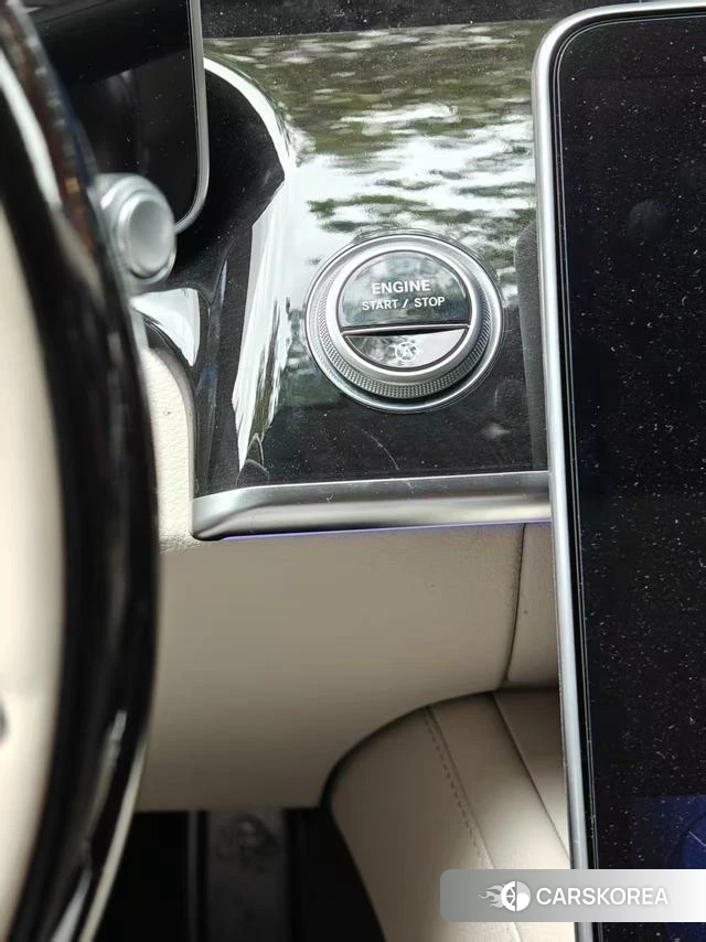 Mercedes-Benz Maybach S-class id 4297341 из Китая 7
