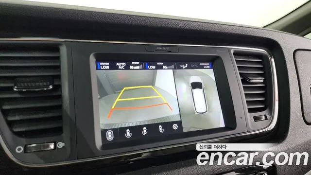 Kia The New Carnival id 2659471 из Кореи 17