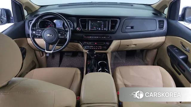 Kia The New Carnival id 3656168 из Кореи 17