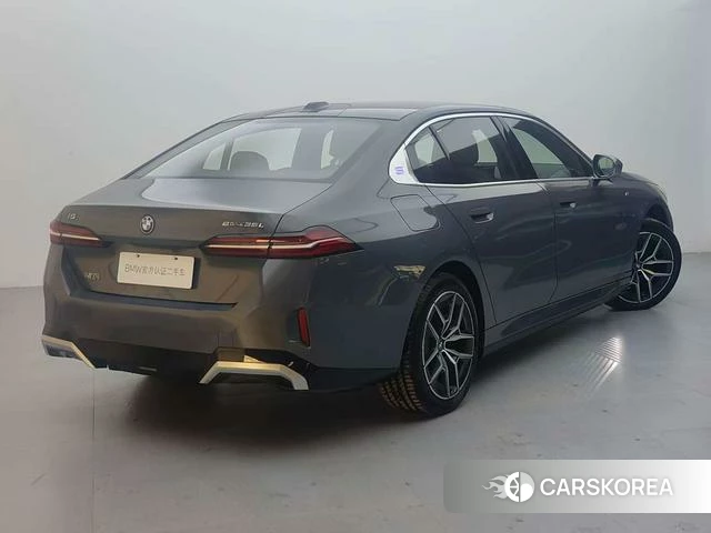BMW i5 id 4258009 из Китая 15