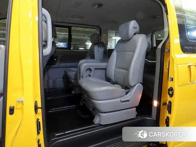 Hyundai The New Grand Starex id 3672360 из Кореи 17