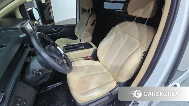 Hyundai Staria id 3858658 из Кореи 17