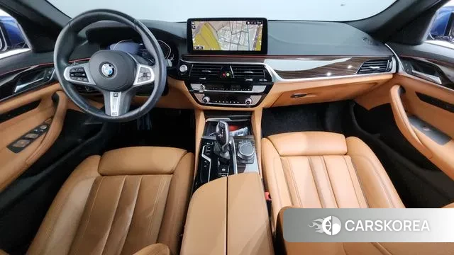 BMW 5 Series (G30) id 3428159 из Кореи 17