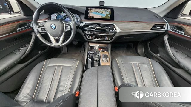BMW 5 Series (G30) id 4751109 из Кореи 31