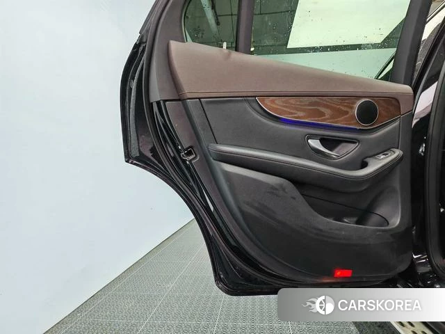 Mercedes-Benz GLC id 3939338 из Китая 16