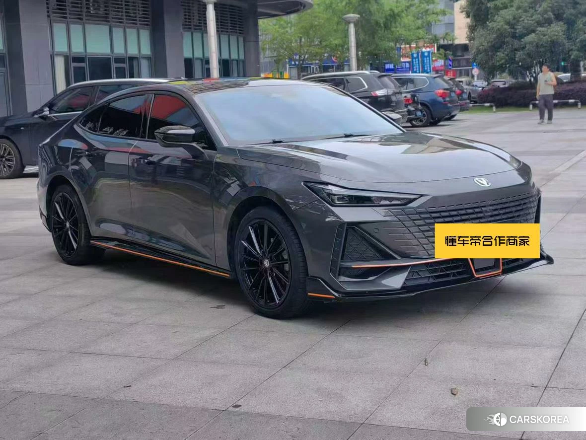 Chang'an UNI-V id 4473859 из Китая 7