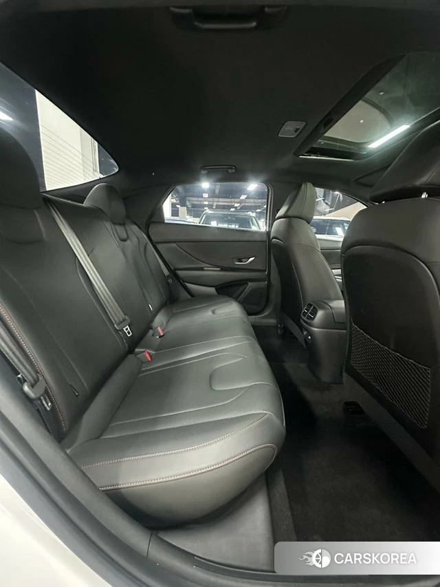 Hyundai Elantra id 4299861 из Китая 19