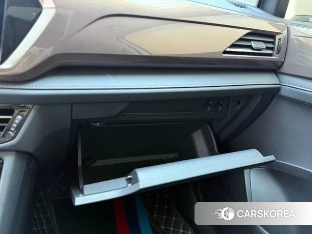 Volkswagen Tuyue id 4299773 из Китая 27