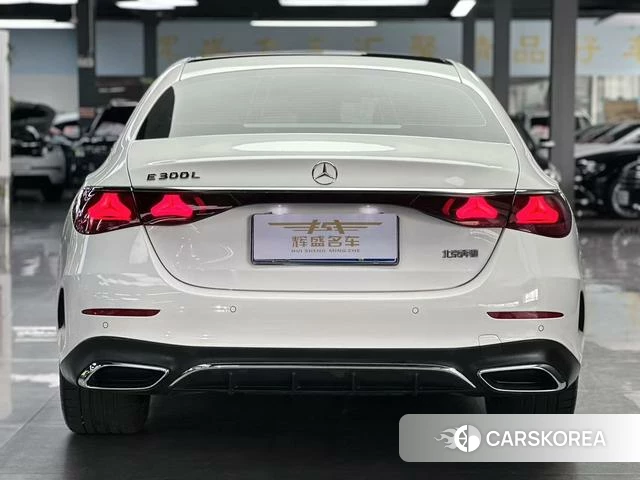 Mercedes-Benz E-class id 4261176 из Китая 12