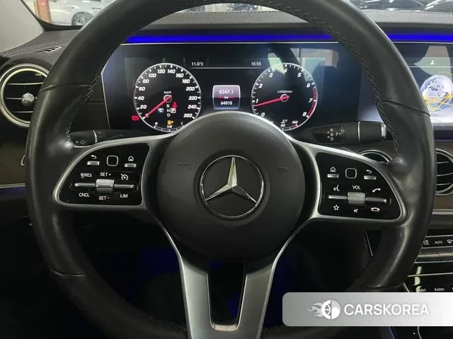 Mercedes-Benz E-Class W213 id 3469568 из Кореи 17