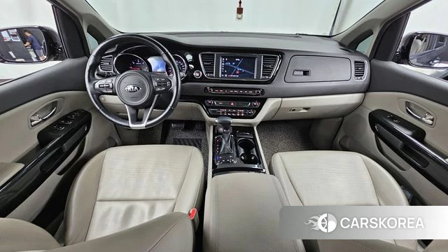Kia All New Carnival id 4605385 из Кореи 17