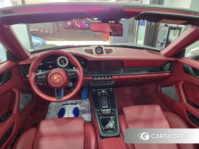 Porsche 911(992) id 4433187 из Кореи 17