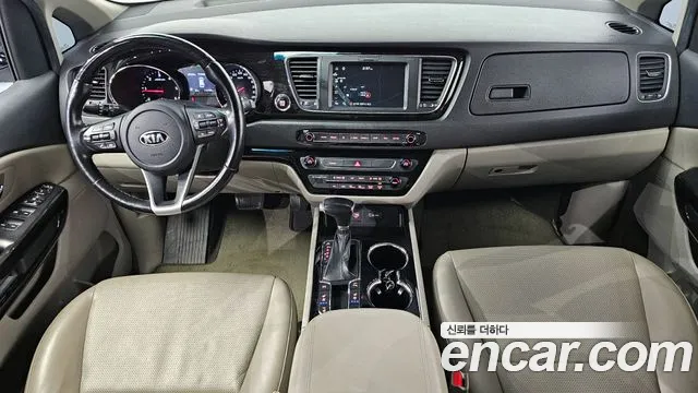 Kia The New Carnival id 2714699 из Кореи 17