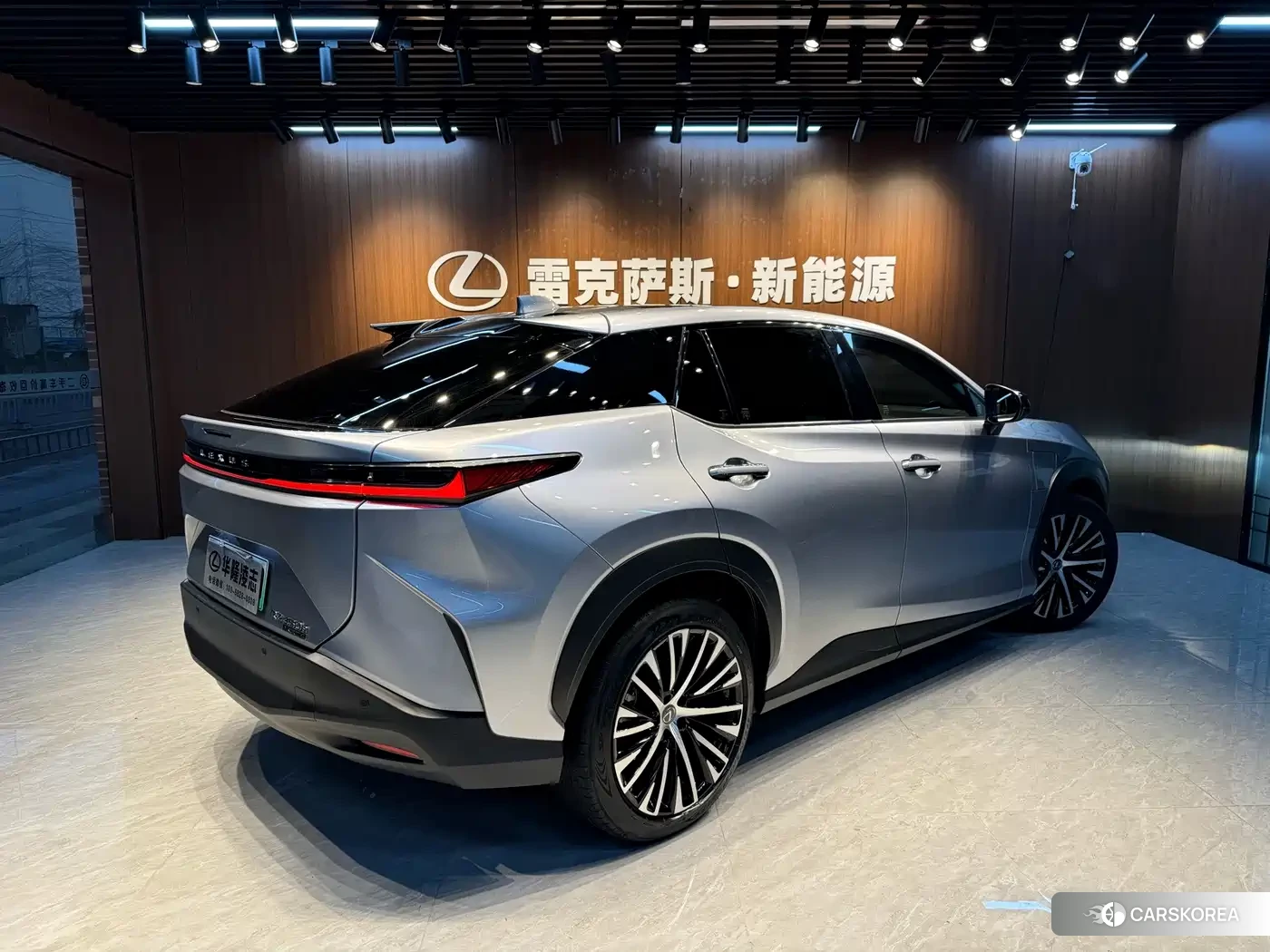 Lexus RZ id 4669458 из Китая 12