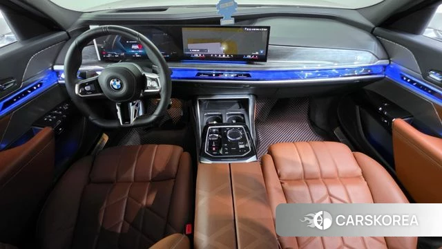 BMW 7 Series (G70) id 4607893 из Кореи 36