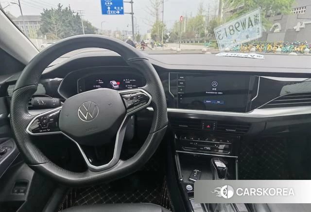 Volkswagen Passat PHEV id 4260126 из Китая 25