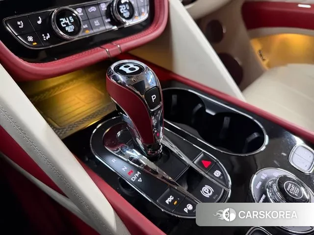 Bentley Bentayga id 3607113 из Кореи 17