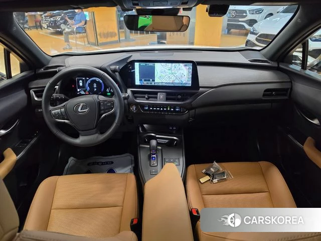 Lexus UX300h id 4680851 из Кореи 15