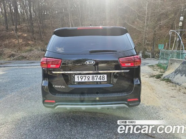 Kia The New Carnival id 2759807 из Кореи 15