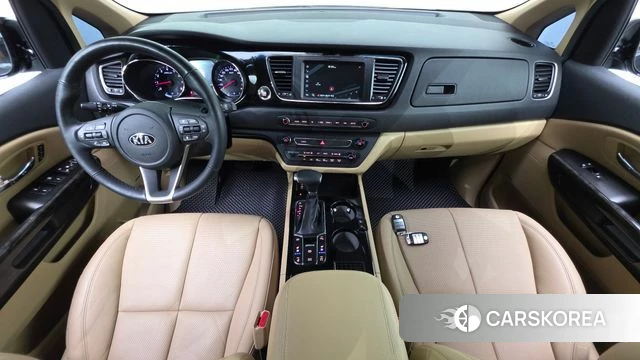 Kia The New Carnival id 4573882 из Кореи 29
