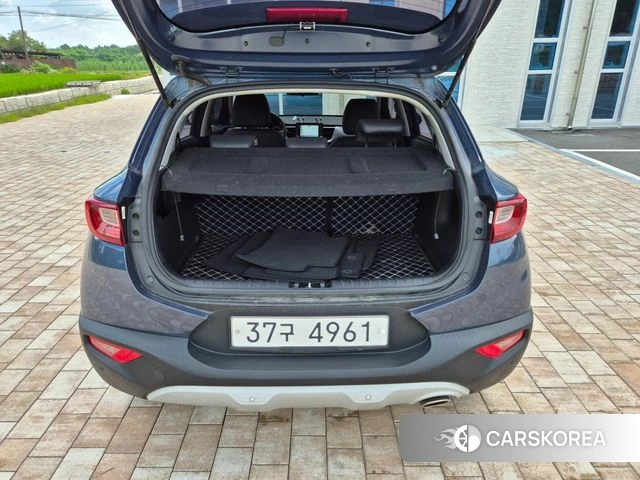 Kia Stonic id 4574138 из Кореи 17