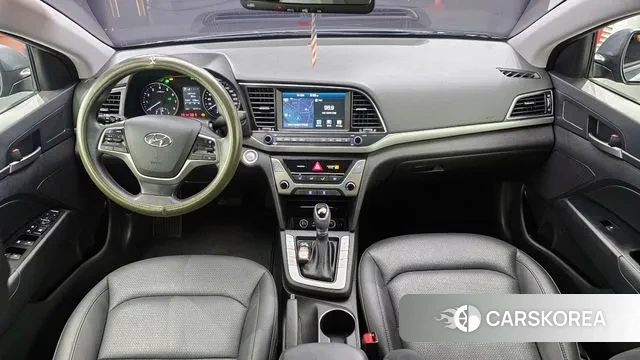 Hyundai Avante AD id 2986689 из Кореи 17