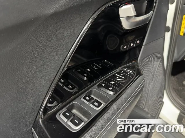 Kia Niro EV id 2932625 из Кореи 17