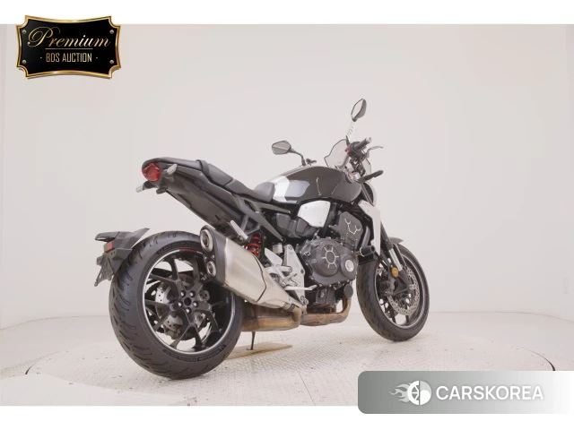 Проданный Honda CB1000R 2018 из Японии, фото 4