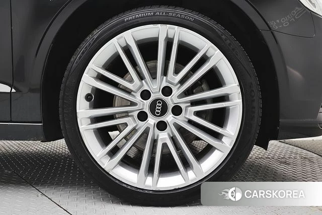 Audi New A3 id 3917315 из Кореи 17