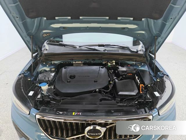 Volvo XC40 id 4236671 из Китая 17