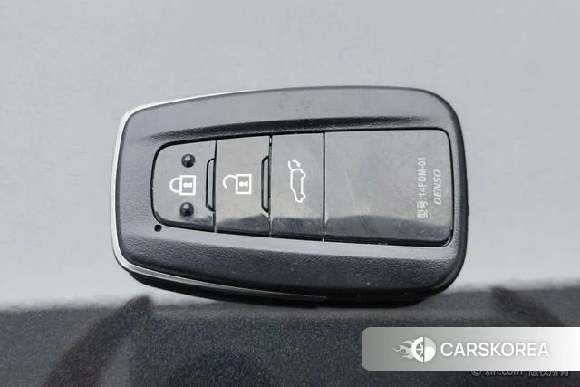 Toyota Crown Lufang id 4258395 из Китая 15