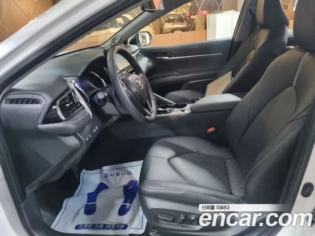 Toyota Camry (XV70) id 2934797 из Кореи 16