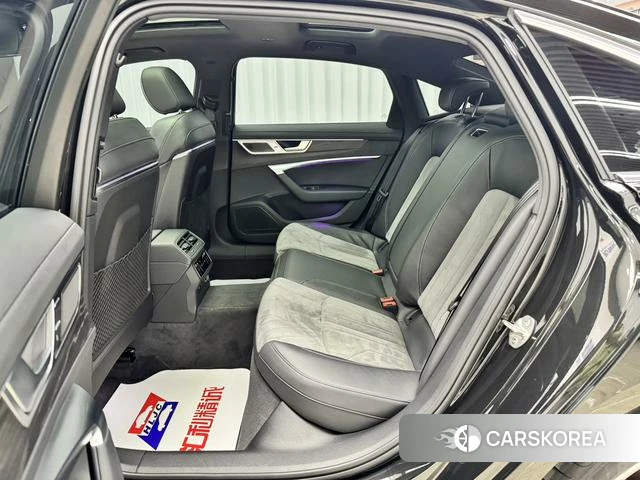 Audi A6L id 4259391 из Китая 17