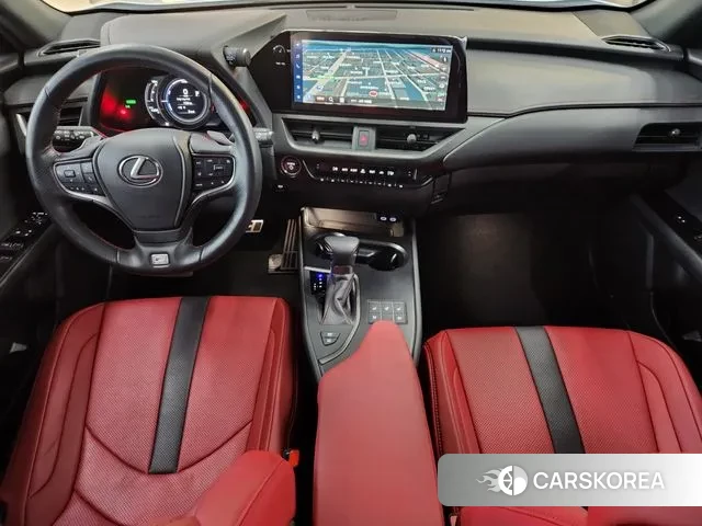 Lexus UX250h id 3758324 из Кореи 16