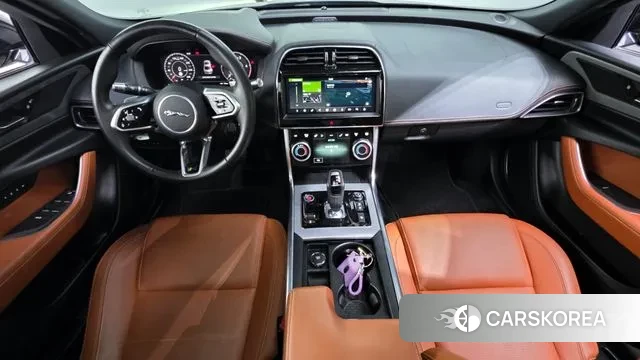 Jaguar XE id 3582500 из Кореи 17