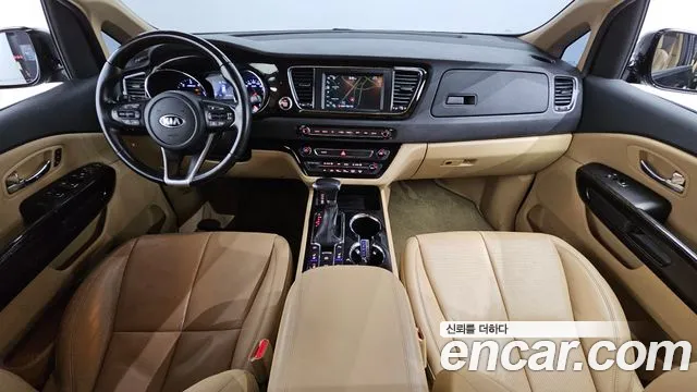 Kia The New Carnival id 2289016 из Кореи 17