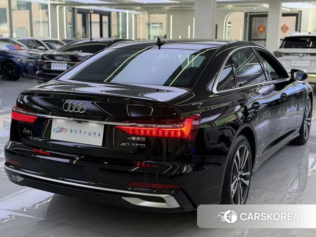 Audi A6L id 4207793 из Китая 8