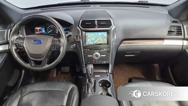 Ford Explorer id 3703978 из Кореи 17