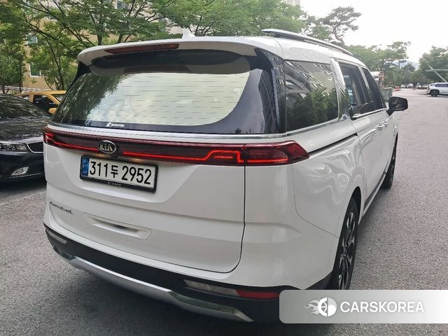 Kia Carnival 4th generation id 4482405 из Кореи 18
