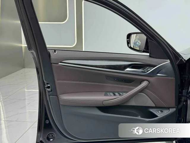 BMW 5 series id 4300208 из Китая 15