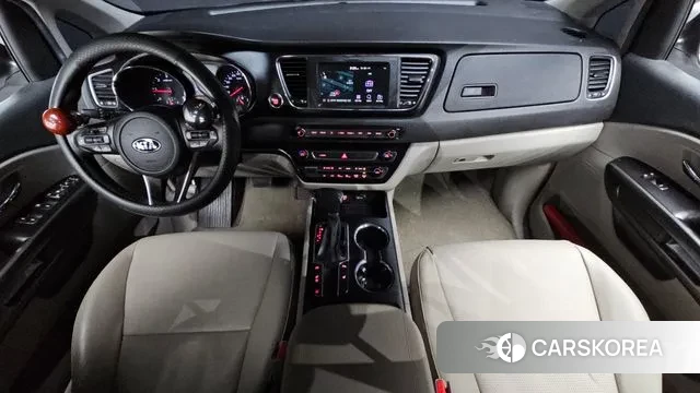 Kia The New Carnival id 3552894 из Кореи 17