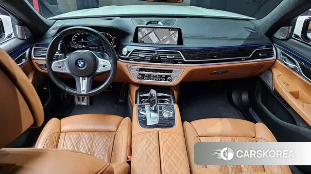 BMW 7 Series (G11) id 3513156 из Кореи 17