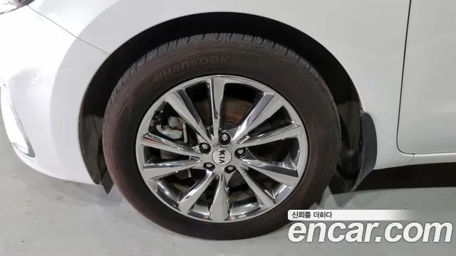 Kia The New Carnival id 2951581 из Кореи 16