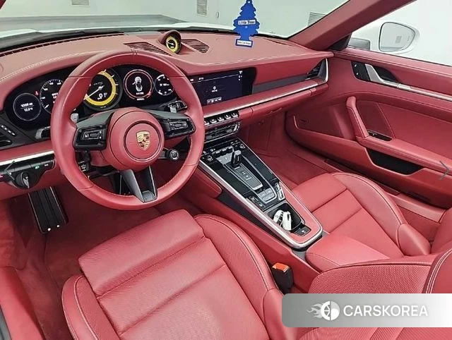 Porsche 911(992) id 3864591 из Кореи 15