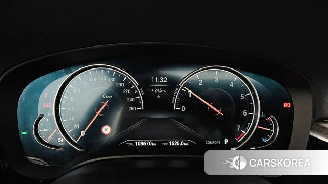 BMW 5 Series (G30) id 4781206 из Кореи 31